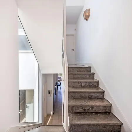 Villa Glamorous By Interhome