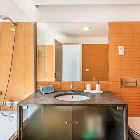 Vila Glamorous By Interhome